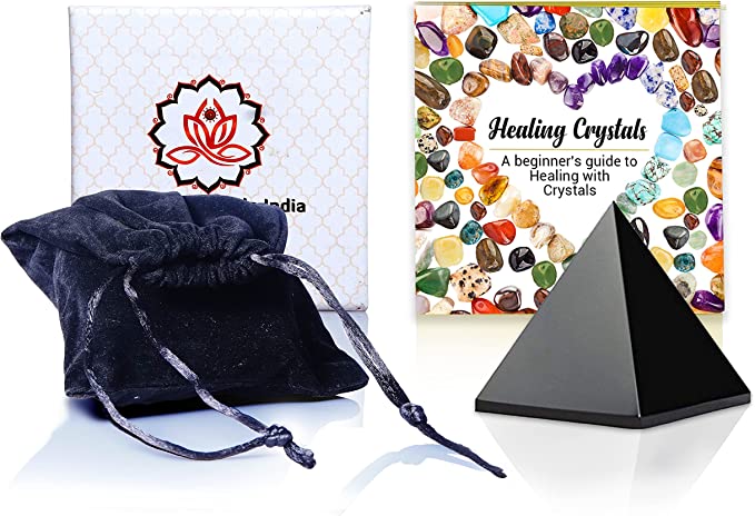 Pyramide de tourmaline noire